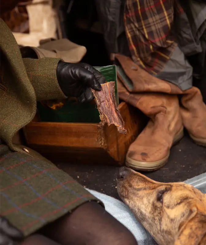 ESSENTIAL BEEF DELIGHTS  DOG TREAT